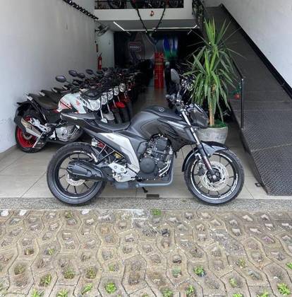 YAMAHA FZ25 FAZER ABS YAMAHA FZ25 FAZER ABS